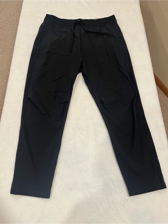 American Eagle Outfitters Other - NWT American Eagle 24/7 Training Jogger - Size Medium - Black